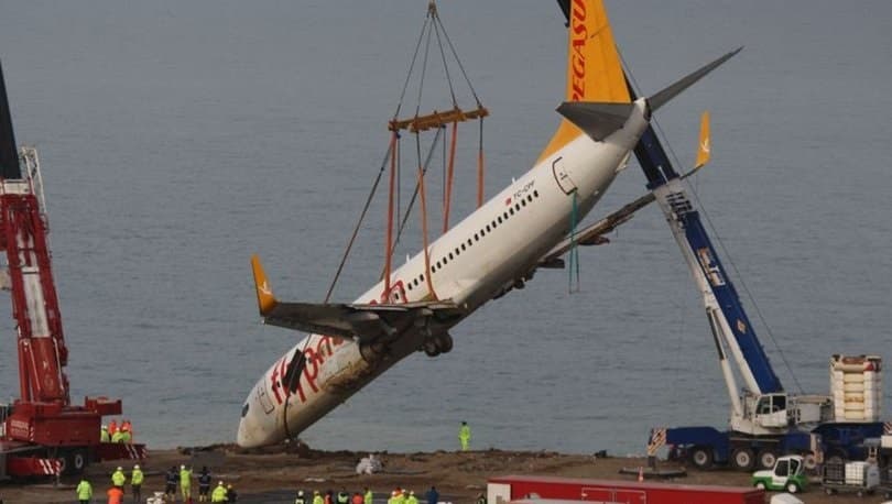 Trabzon'da düşen uçağın pilotları yargılanıyor