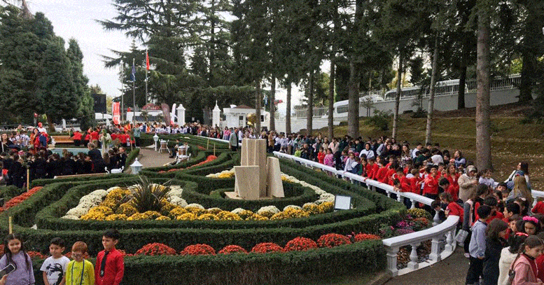 Atatürk Köşkü'ne 10 Kasım'da ziyaretçi akını
