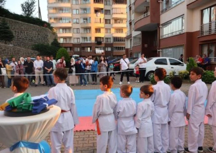 1461 Fight Club&rsquo;&uuml;n Yeni Salonunda İlk Kuşak Sınavı Coşkusu