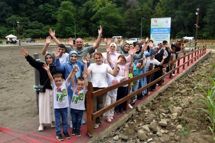 Umut ve Yaşam Derneği&rsquo;nden Kanser Tedavisi G&ouml;ren &Ccedil;ocuklar ve Ailelerine Moral Dolu Etkinlik