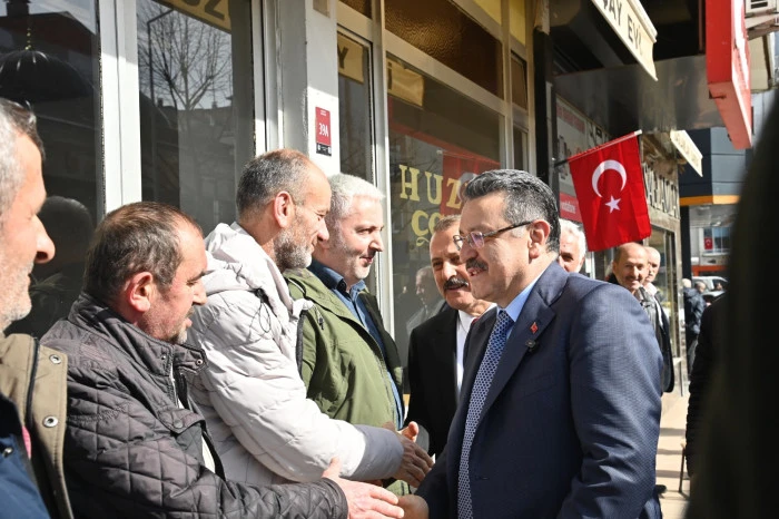 Başkan Ahmet Metin Gen&ccedil; Ramazan programı kapsamında Vakfıkebir&rsquo;de vatandaşlarla buluştu