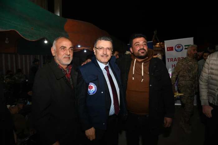 Başkan Gen&ccedil; Halep&rsquo;te iftar sofrasında konuştu: Ramazan kardeşliği ve dayanışmayı b&uuml;y&uuml;t&uuml;yor