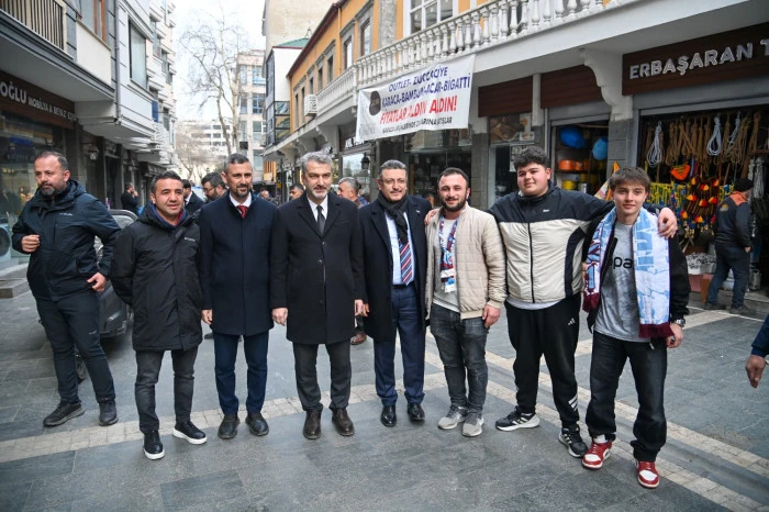 Başkan Gen&ccedil;, Ak&ccedil;aabat&rsquo;ta iftar programında verilen hizmet s&ouml;zlerinin s&uuml;rd&uuml;ğ&uuml;n&uuml; s&ouml;yledi