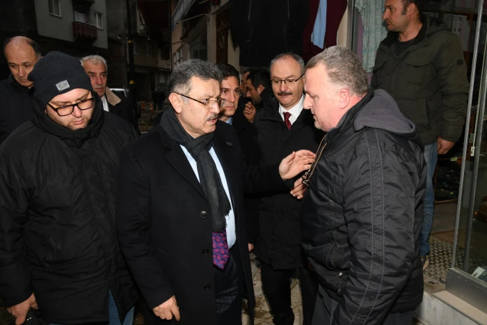 Dernekpazarı&rsquo;nda altyapı tamamlandı, &uuml;styapı &ccedil;alışmaları hız kazandı