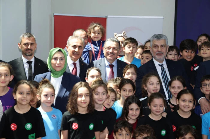 Başkan Gen&ccedil;: Trabzon&rsquo;da spor yatırımları b&uuml;y&uuml;meye devam edecek