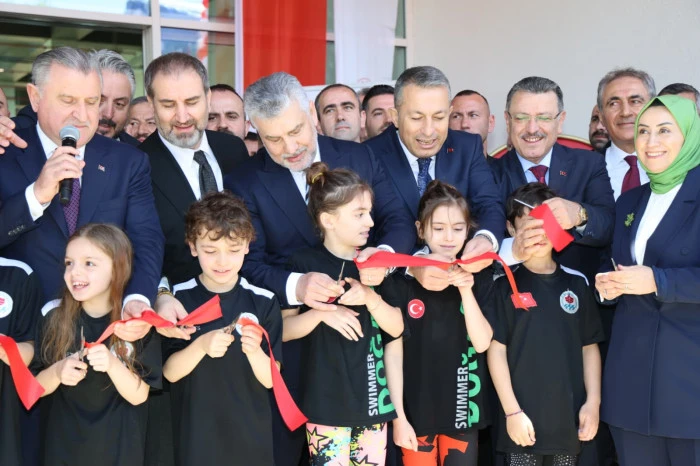 Başkan Gen&ccedil;: Trabzon&rsquo;da spor yatırımları b&uuml;y&uuml;meye devam edecek