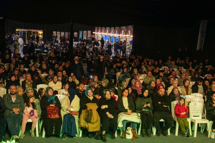 Trabzon B&uuml;y&uuml;kşehir Belediyesi&rsquo;nin Ramazan etkinlikleri vatandaşların yoğun katılımıyla s&uuml;r&uuml;yor