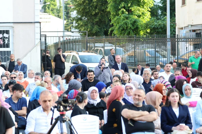 Başkan Gen&ccedil;, vatandaşlarla buluştu: Talepler tek tek masaya yatırıldı