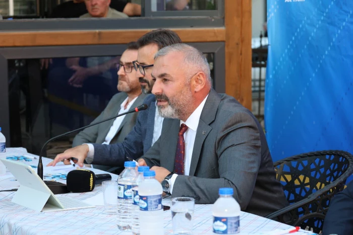 Arsin&rsquo;de vatandaşlarla buluşan Başkan Bilgin, yatırımları anlattı