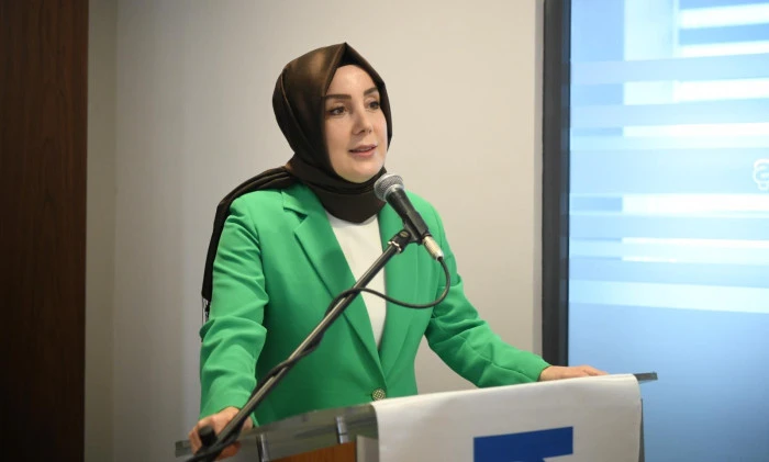 HİZMET-İŞ, Trabzon&rsquo;da hak bilinci ve kayıt dışı istihdamla m&uuml;cadele eğitimi d&uuml;zenledi