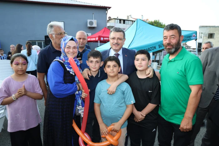 Başkan Gen&ccedil;, vatandaşlarla buluştu: Talepler tek tek masaya yatırıldı