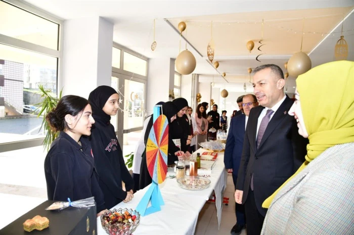 Vali Tahir Şahin, &ldquo;Maarifin Kalbinde Ramazan&rdquo; Etkinliğine Katıldı