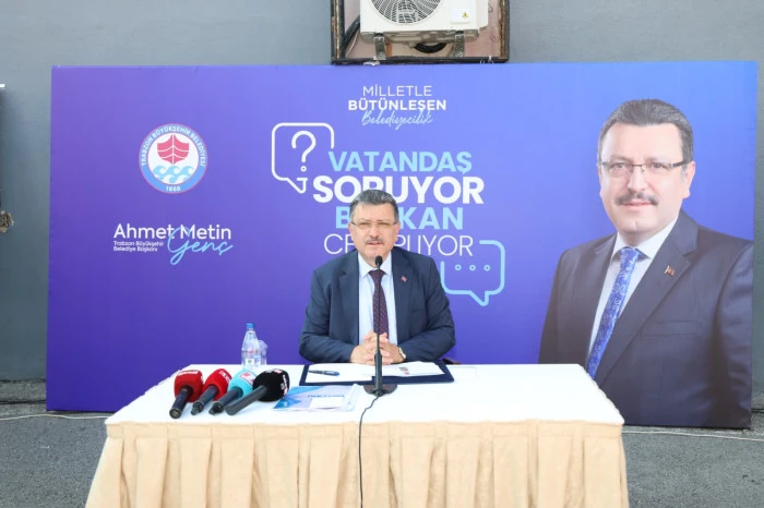 Başkan Gen&ccedil;, vatandaşlarla buluştu: Talepler tek tek masaya yatırıldı