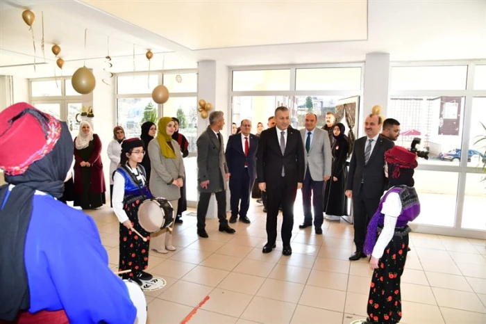 Vali Tahir Şahin, &ldquo;Maarifin Kalbinde Ramazan&rdquo; Etkinliğine Katıldı