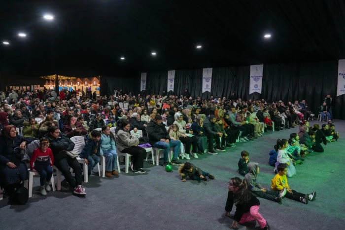 Trabzon B&uuml;y&uuml;kşehir Belediyesi&rsquo;nin Ramazan etkinlikleri vatandaşların yoğun katılımıyla s&uuml;r&uuml;yor