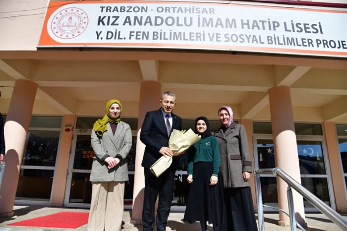 Vali Tahir Şahin, &ldquo;Maarifin Kalbinde Ramazan&rdquo; Etkinliğine Katıldı