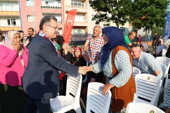 Başkan Gen&ccedil;, vatandaşlarla buluştu: Talepler tek tek masaya yatırıldı