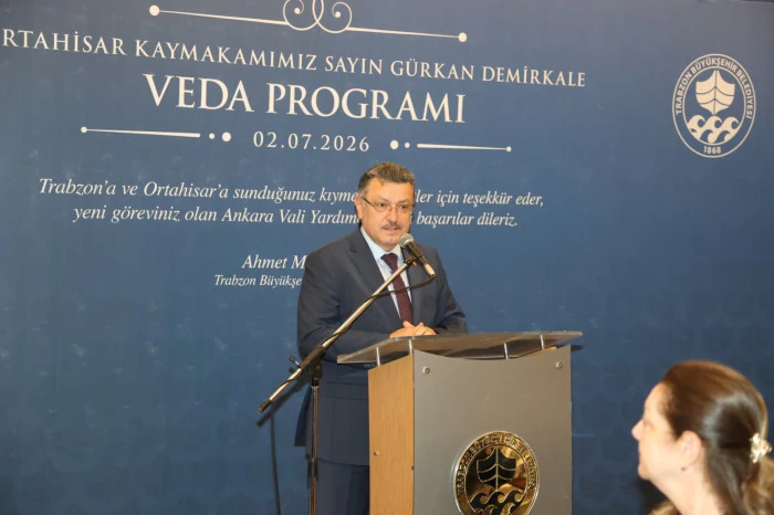 Başkan Gen&ccedil;, G&uuml;rkan Demirkale&rsquo;nin Trabzon&rsquo;da &ouml;nemli izler bıraktığını s&ouml;yledi