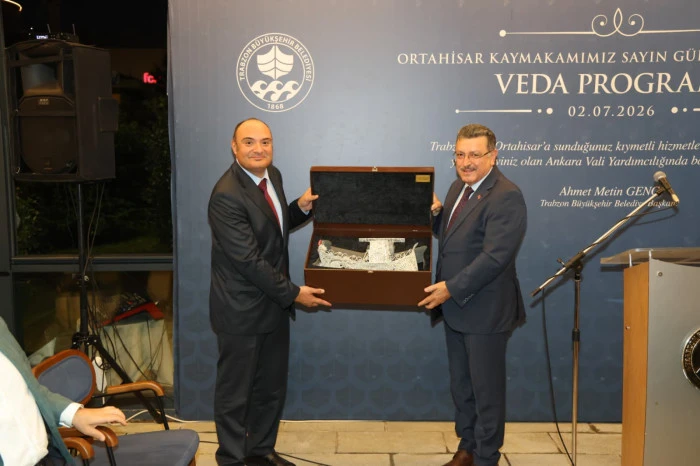 Başkan Gen&ccedil;, G&uuml;rkan Demirkale&rsquo;nin Trabzon&rsquo;da &ouml;nemli izler bıraktığını s&ouml;yledi