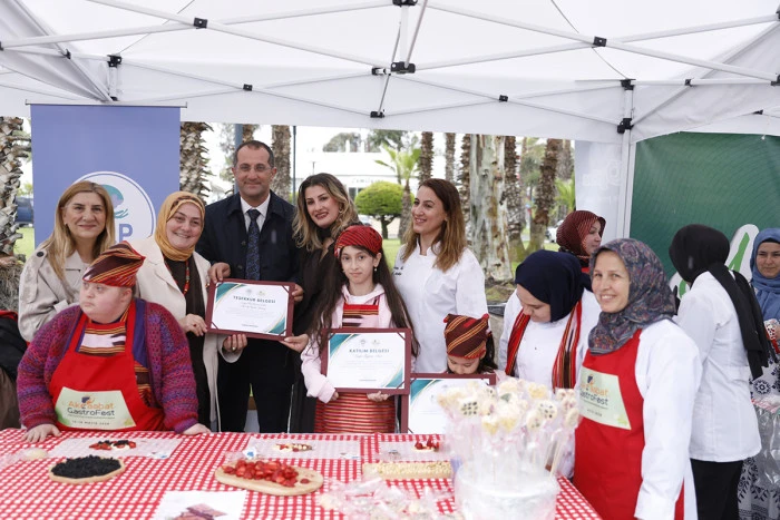 Ak&ccedil;aabat GastroFest kapılarını a&ccedil;tı