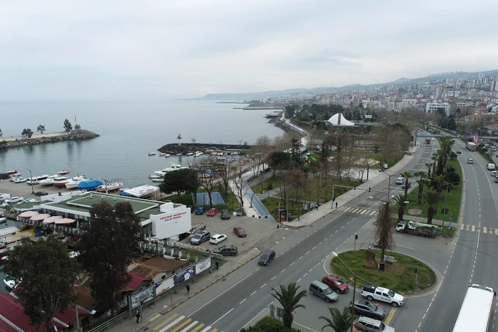 Ak&ccedil;aabat Belediyesi balıkhane otopark alanına ilişkin tartışmalara detaylı a&ccedil;ıklık getirdi