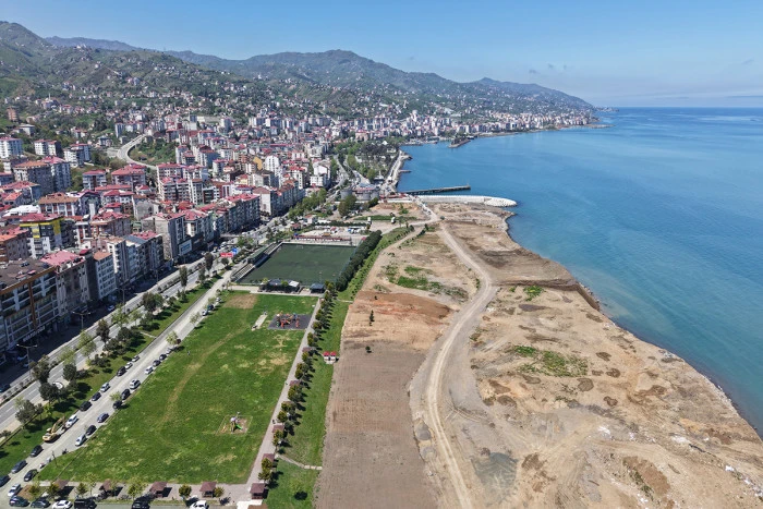 Ak&ccedil;aabat sahilini baştan sona birleştirecek proje i&ccedil;in ihale s&uuml;reci başlıyor