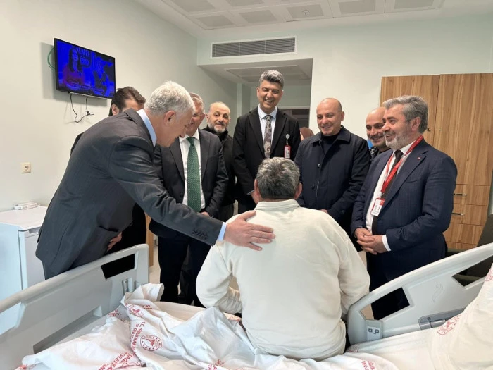 Başkan Sarıalioğlu, Of Devlet Hastanesi En &Uuml;st Seviyede Hizmet Veriyor B