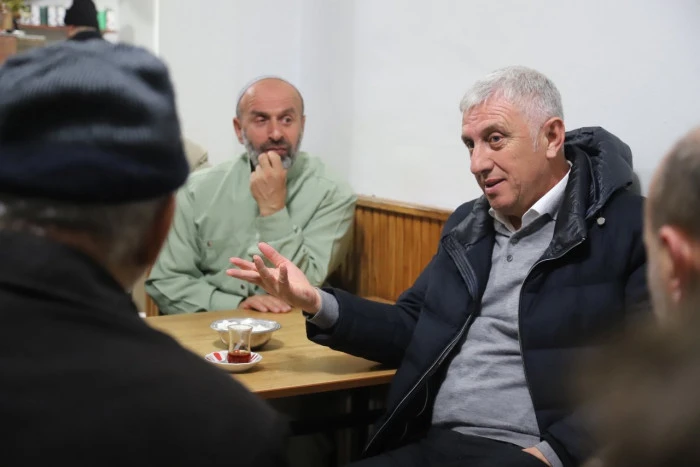 Başkan Sarıalioğlu, Ramazan Boyunca Oflularla Bir Araya Gelerek G&ouml;n&uuml;l Bağlarını G&uuml;&ccedil;lendirdi