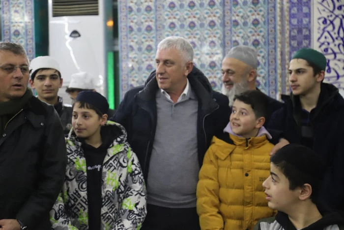 Başkan Sarıalioğlu, Ramazan Boyunca Oflularla Bir Araya Gelerek G&ouml;n&uuml;l Bağlarını G&uuml;&ccedil;lendirdi