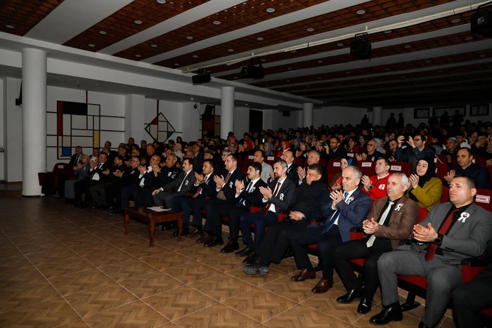 Ak&ccedil;aabat&rsquo;ta 12 Mart İstiklal Marşı&rsquo;nın Kabul&uuml; ve Mehmet &Acirc;kif Ersoy&rsquo;u Anma Programı Coşkuyla Ger&ccedil;ekleştirildi