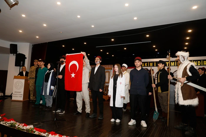 Ak&ccedil;aabat&rsquo;ta 12 Mart İstiklal Marşı&rsquo;nın Kabul&uuml; ve Mehmet &Acirc;kif Ersoy&rsquo;u Anma Programı Coşkuyla Ger&ccedil;ekleştirildi