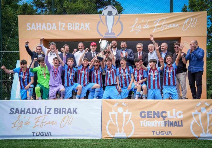 Zeyyat Kafkas, Gen&ccedil;Lig 2026 Finali'nde gen&ccedil;lerle buluştu