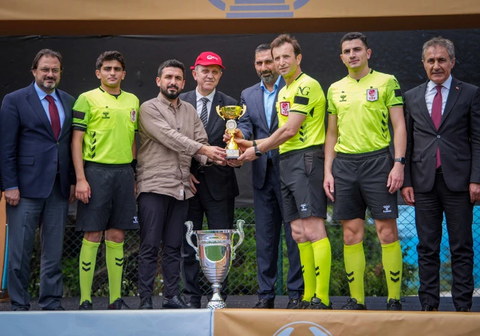 Zeyyat Kafkas, Gen&ccedil;Lig 2026 Finali'nde gen&ccedil;lerle buluştu