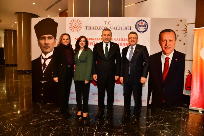 Vali Tahir Şahin, Ramazan&rsquo;ın İlk G&uuml;n&uuml;nde Şehit Aileleri ve Gazilerle İftar Sofrasında Buluştu