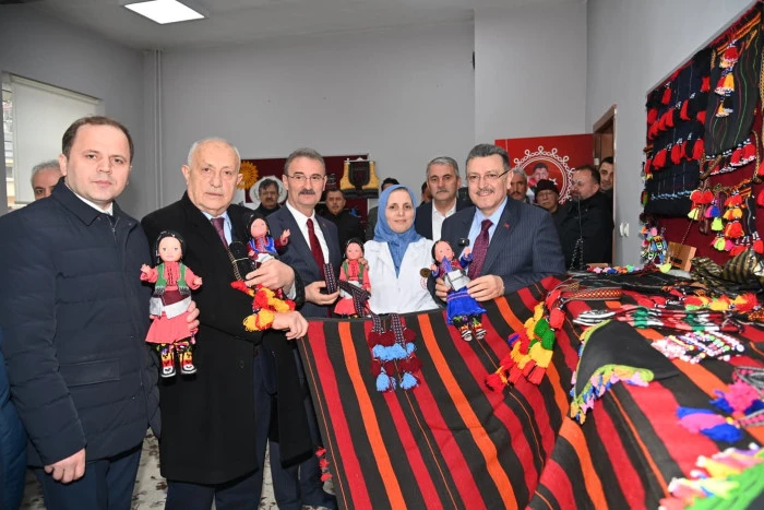 Başkan Gen&ccedil;, Şalpazarı&rsquo;nda Vatandaşlarla Buluştu: &ldquo;İl&ccedil;emizi Hak Ettiği Noktaya Taşıyacağız&rdquo;