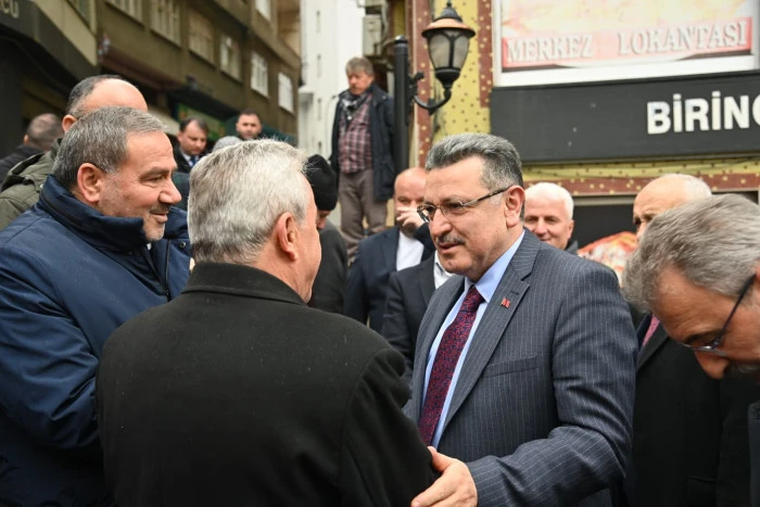 Başkan Gen&ccedil;, Şalpazarı&rsquo;nda Vatandaşlarla Buluştu: &ldquo;İl&ccedil;emizi Hak Ettiği Noktaya Taşıyacağız&rdquo;