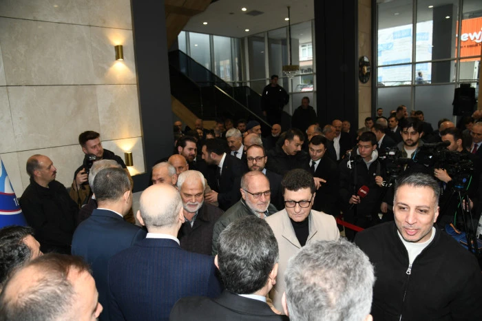 Trabzon&rsquo;da B&uuml;y&uuml;kşehir&rsquo;in bayramlaşma programı yoğun katılımla ger&ccedil;ekleşti