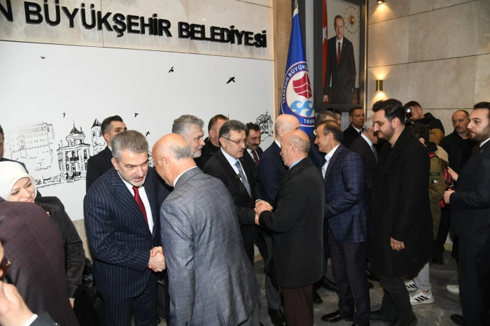 Trabzon&rsquo;da B&uuml;y&uuml;kşehir&rsquo;in bayramlaşma programı yoğun katılımla ger&ccedil;ekleşti