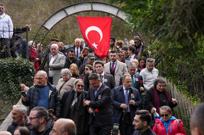 Başkan Kaya, Volkan Konak&rsquo;ın anma t&ouml;reninde duygusal mesajlar verdi