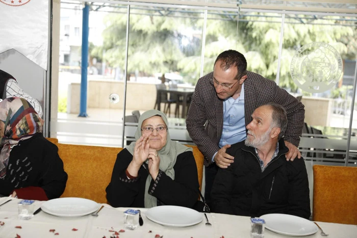 Ak&ccedil;aabat&rsquo;ta şehit anneleri Anneler G&uuml;n&uuml; programında bir araya geldi