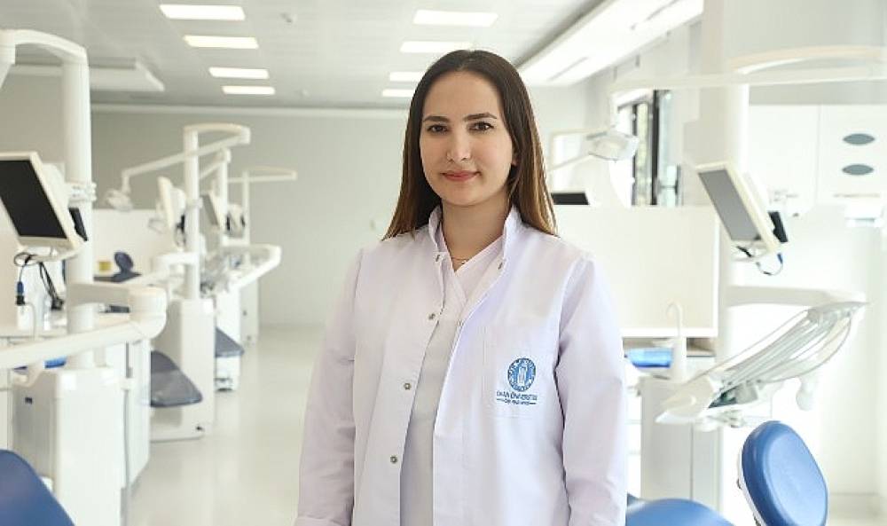 Gebelikte Diş Eti Büyümesini Hafife Almayın