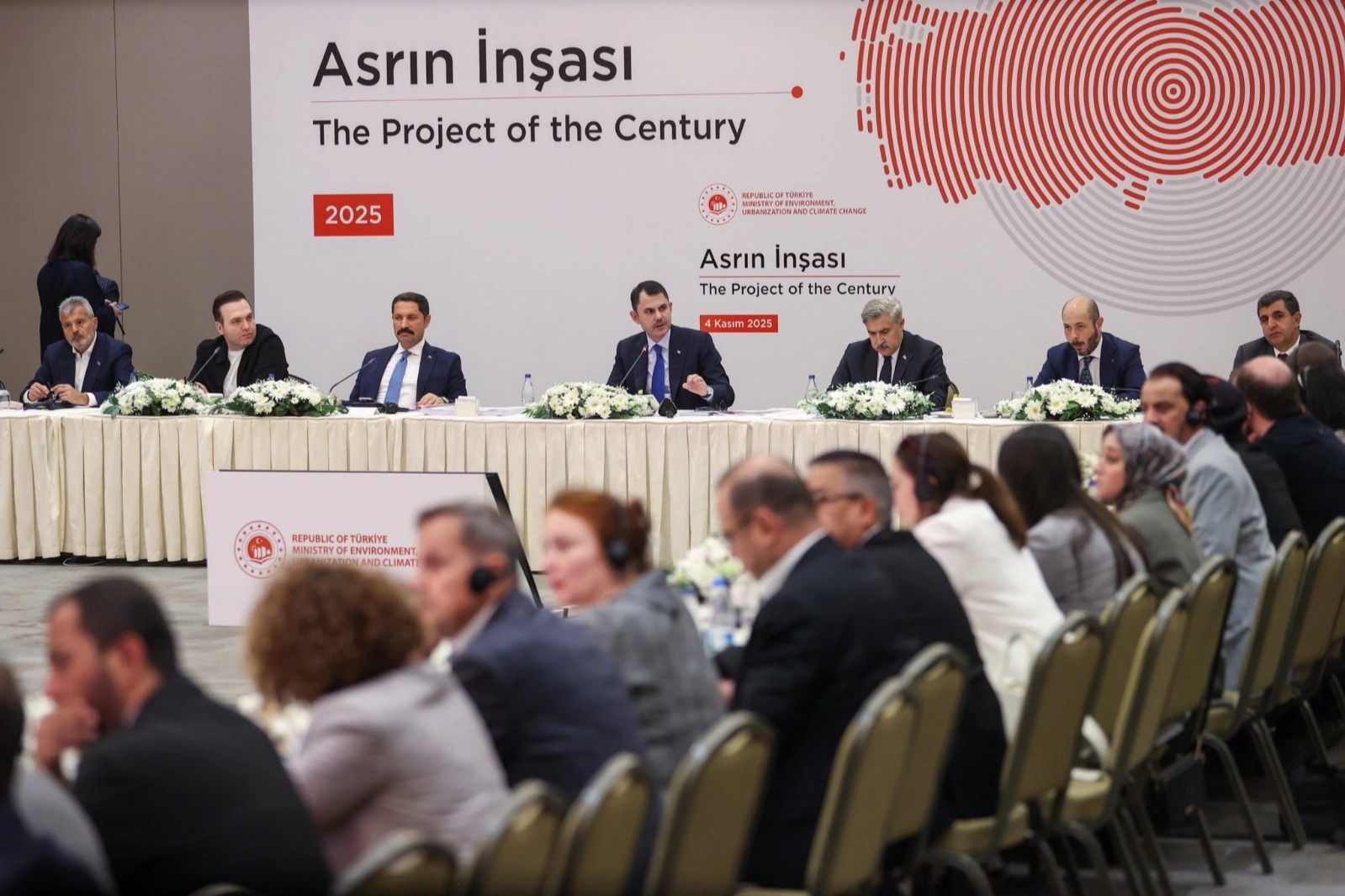 Uluslararası gazeteciler yeniden doğuşa tanıklık etti... Dünya 'asrın inşaası'na şaştı kaldı!