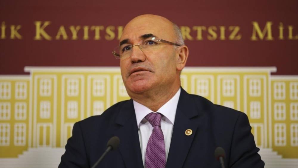 Milletvekili Tanal AK Parti’yi hedef aldı: ‘Milletin alın teri değersizleştirildi, Türk lirası pula döndü’ 