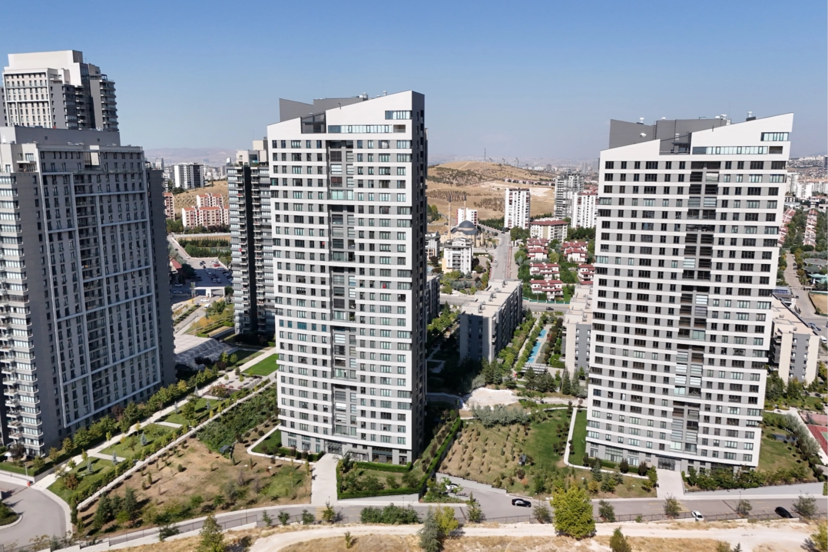 Emlak piyasasında vergi şoku! Tapu harcı ve vergiler katlandı, satışlar durdu