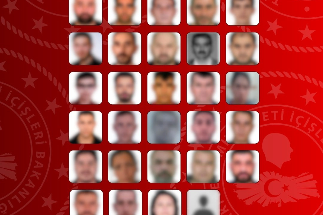 Kırmızı b&uuml;ltenli 54 firari 12 &uuml;lkeden T&uuml;rkiye'ye iade edildi