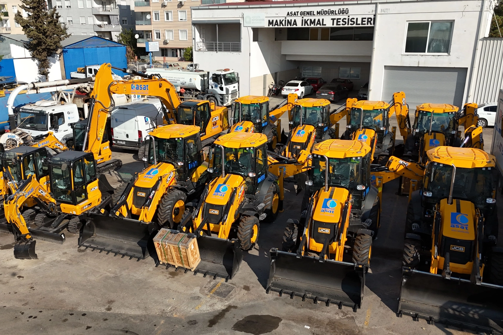 Antalya&rsquo;da altyapı hizmetlerine 13 yeni ara&ccedil;