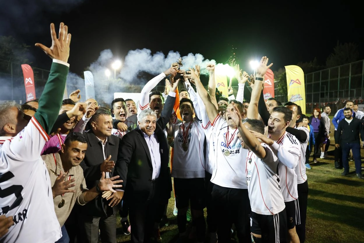 Mersin&rsquo;de'Birimler Arası Futbol Turnuvası' tamamlandı