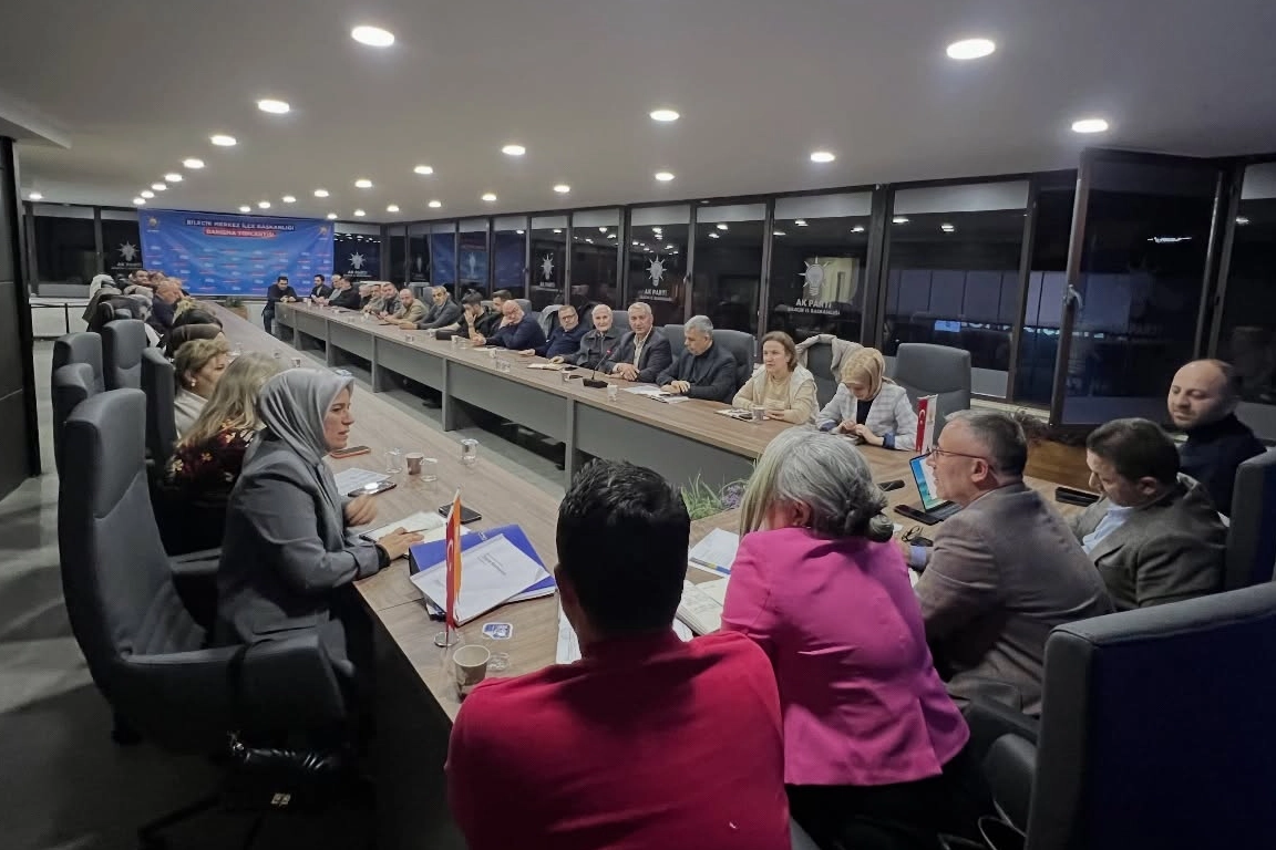 AK Parti Bilecik&rsquo;te Ramazan mesaisi başladı