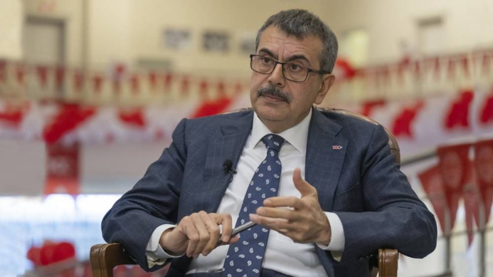 Bakan Tekin: 'Sınavla ilgili hi&ccedil;bir değişiklik g&uuml;ndemimizde yok' 