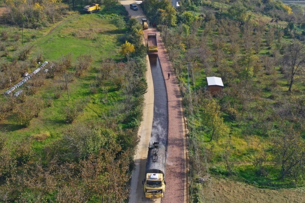 Ordu'da yol çalışmalarını aralıksız devam ediyor